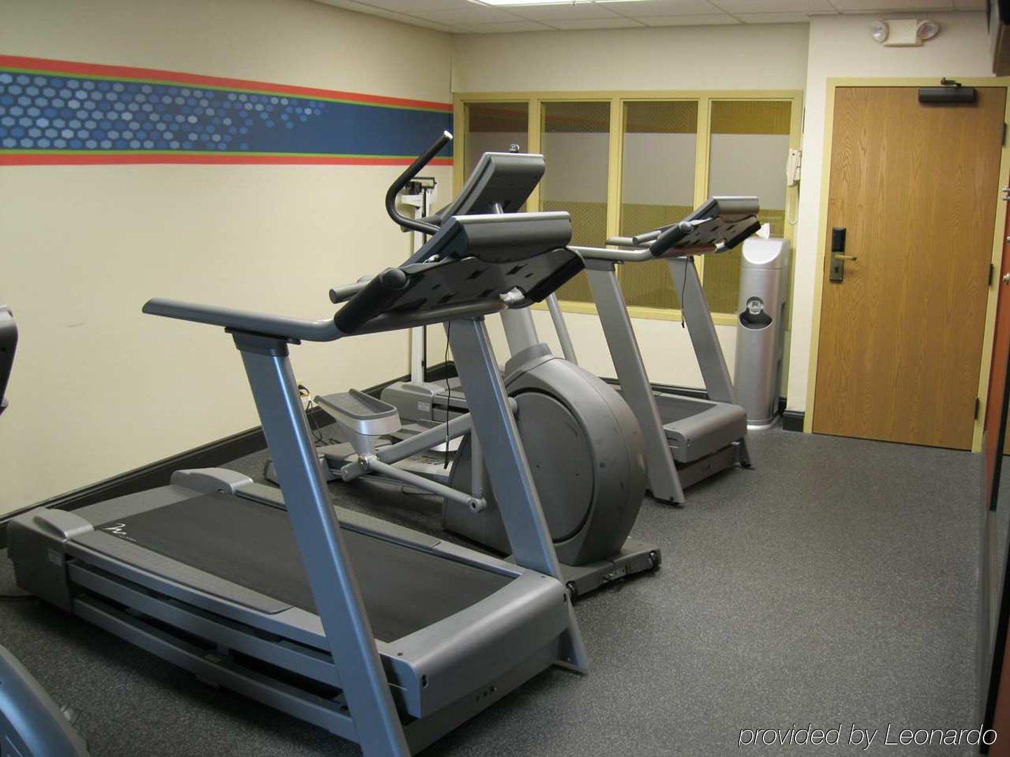 Hampton Inn & Suites Williamsburg-Richmond Road Facilities photo
