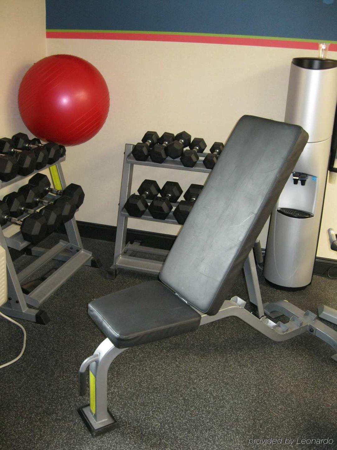Hampton Inn & Suites Williamsburg-Richmond Road Facilities photo